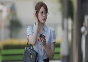 Minami Aizawa làm phóng viên lần đầu và trải qua trải nghiệm không mong muốn